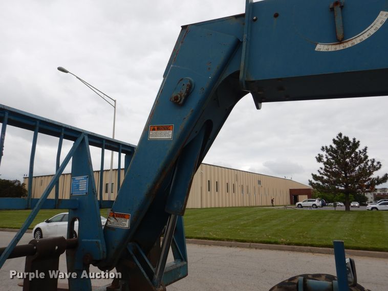 image for item GL9730 2000 Gradall 524D  telehandler