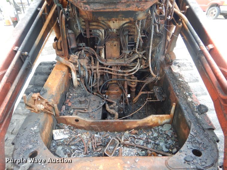 image for item GO9656 Kubota SVL75  tracked skid steer loader