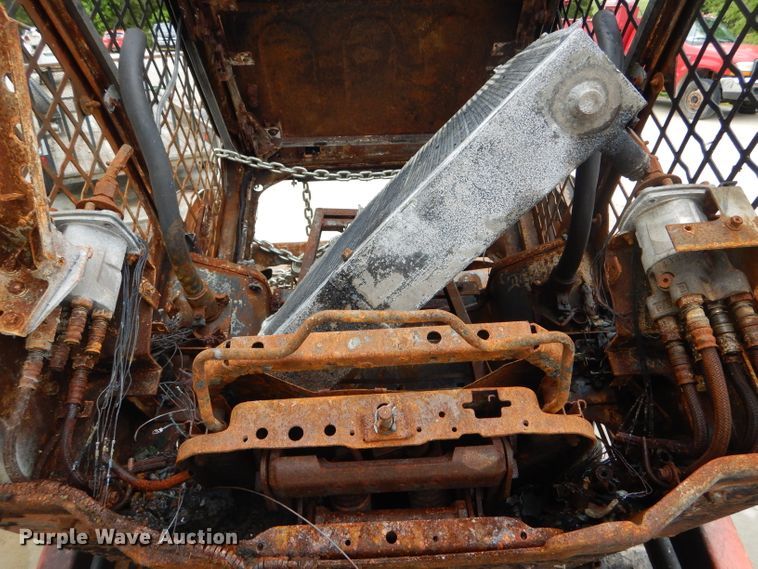 image for item GO9656 Kubota SVL75  tracked skid steer loader