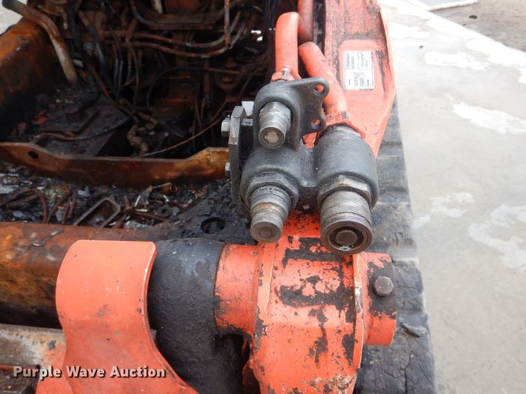 image for item GO9656 Kubota SVL75  tracked skid steer loader