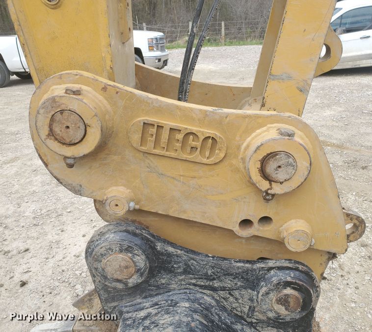 image for item GU9972 2018 Caterpillar 315F L excavator