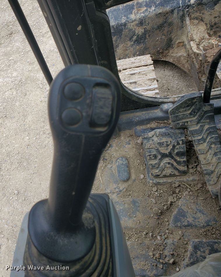 image for item GU9972 2018 Caterpillar 315F L excavator