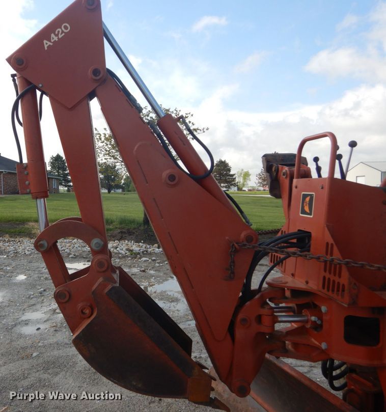 image for item GU9982 1996 Ditch Witch 5110  trencher