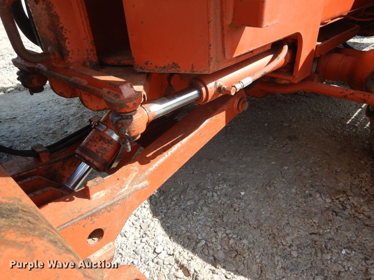 image for item GU9982 1996 Ditch Witch 5110  trencher