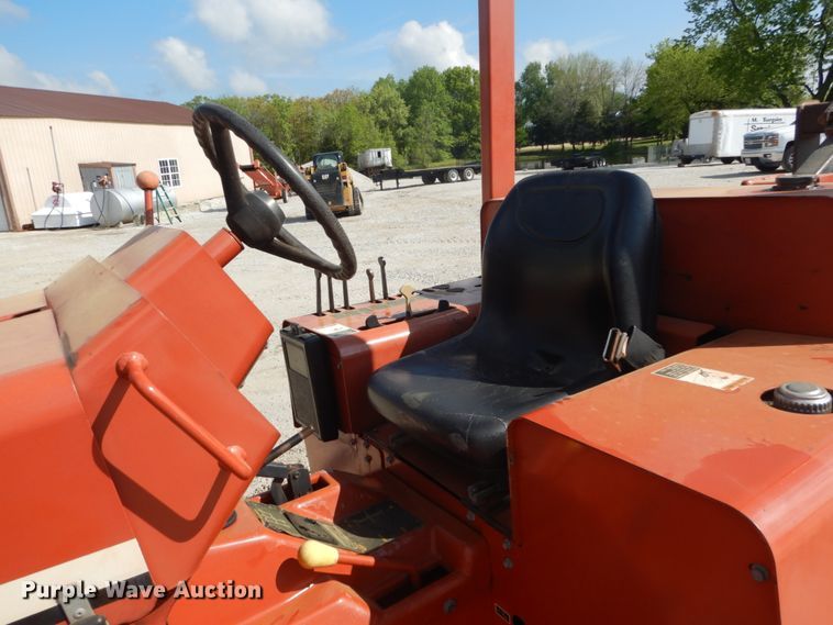 image for item GU9982 1996 Ditch Witch 5110  trencher