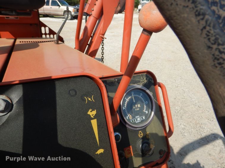 image for item GU9982 1996 Ditch Witch 5110  trencher