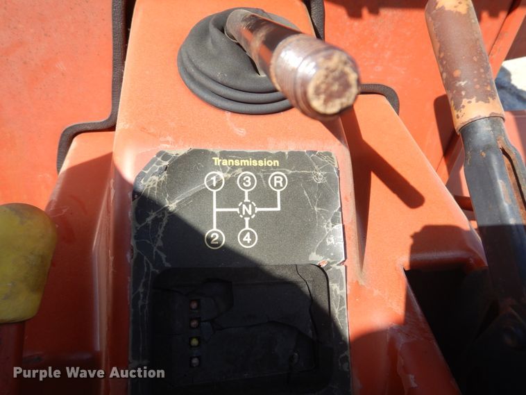 image for item GU9982 1996 Ditch Witch 5110  trencher