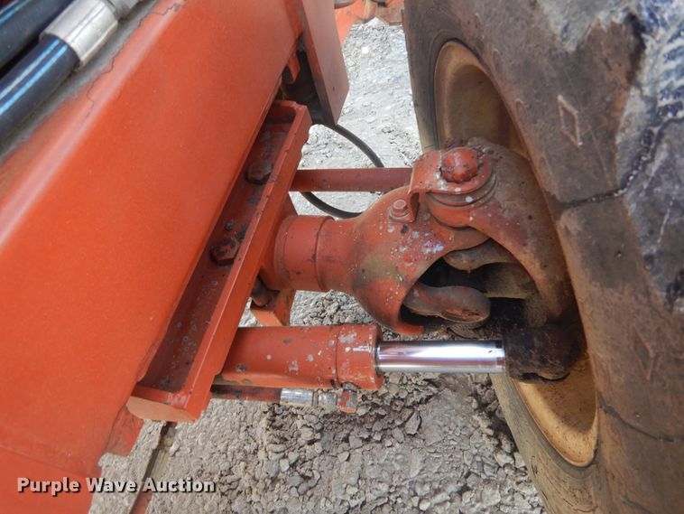 image for item GU9982 1996 Ditch Witch 5110  trencher