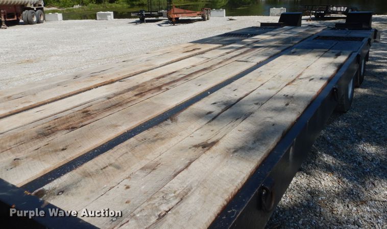 image for item GU9984 1994 Interstate Trailers equipment trailer