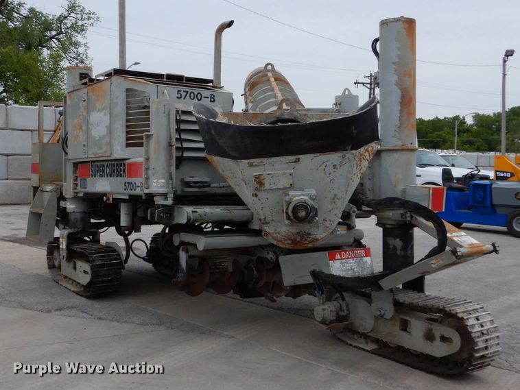 image for item GU9989 Power Curbers 5700B curb machine