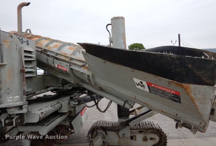 image for item GU9989 Power Curbers 5700B curb machine