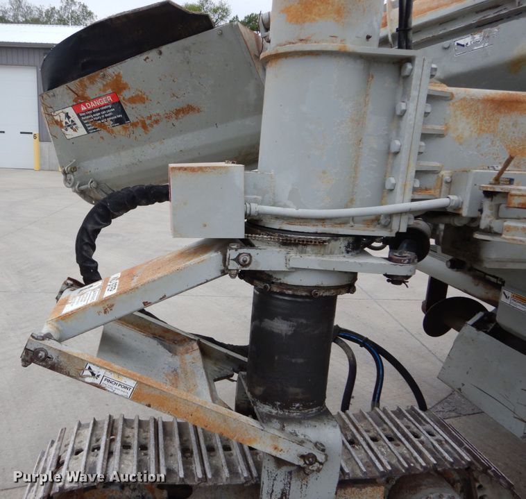 image for item GU9989 Power Curbers 5700B curb machine