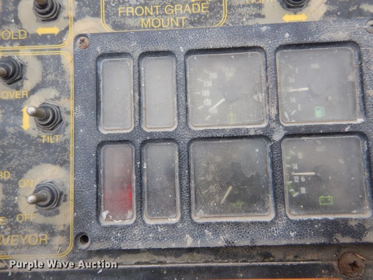 image for item GU9989 Power Curbers 5700B curb machine