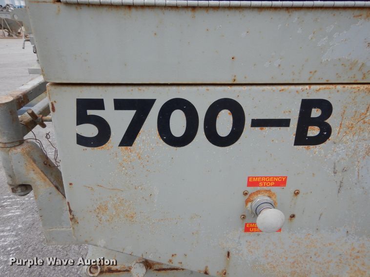 image for item GU9989 Power Curbers 5700B curb machine