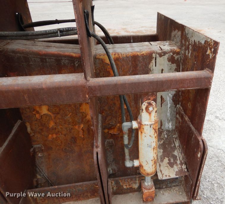 image for item GU9989 Power Curbers 5700B curb machine