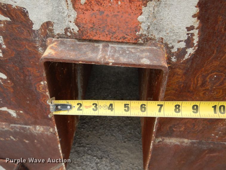 image for item GU9989 Power Curbers 5700B curb machine