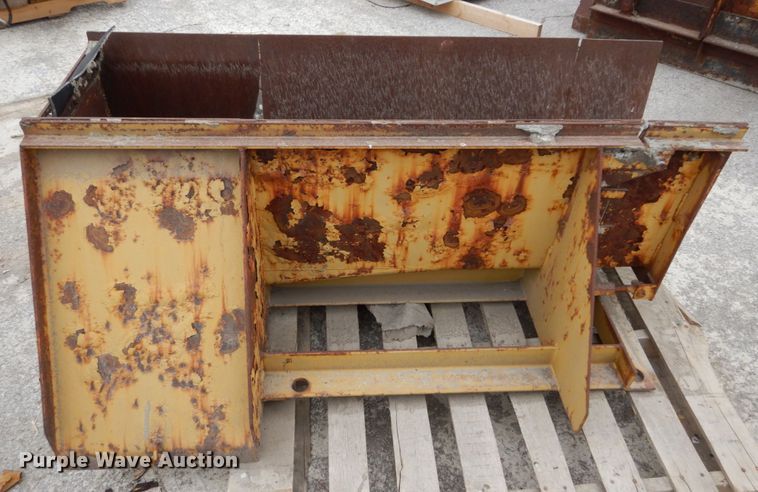 image for item GU9989 Power Curbers 5700B curb machine