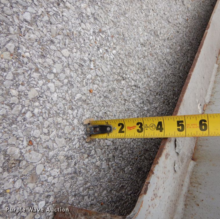 image for item GU9989 Power Curbers 5700B curb machine