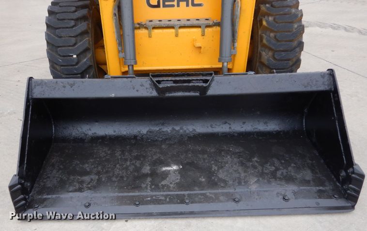 image for item GV9000 Gehl 5640E  skid steer loader