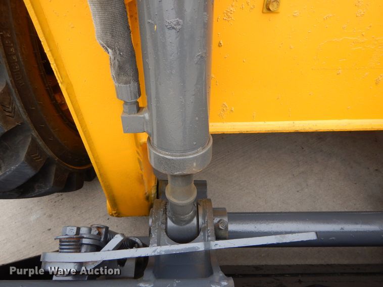image for item GV9000 Gehl 5640E  skid steer loader