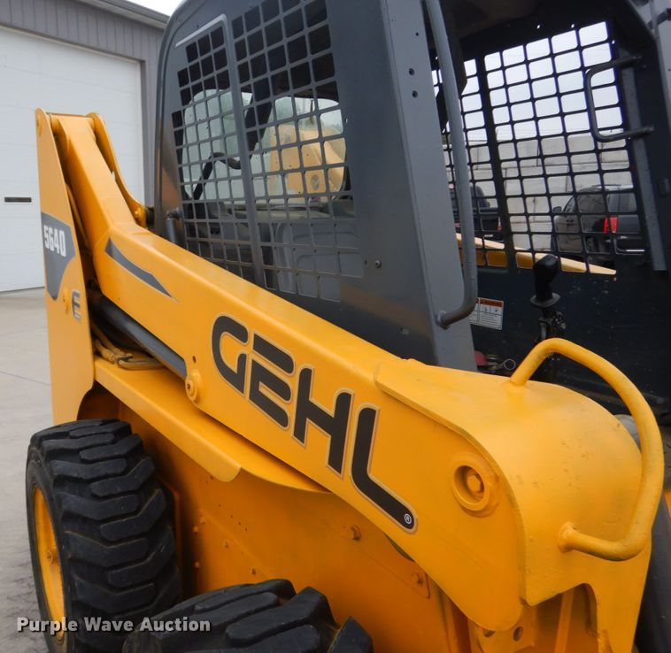 image for item GV9000 Gehl 5640E  skid steer loader