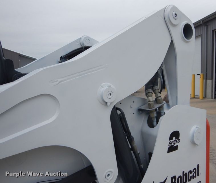 image for item GV9001 2014 Bobcat T770  tracked skid steer loader