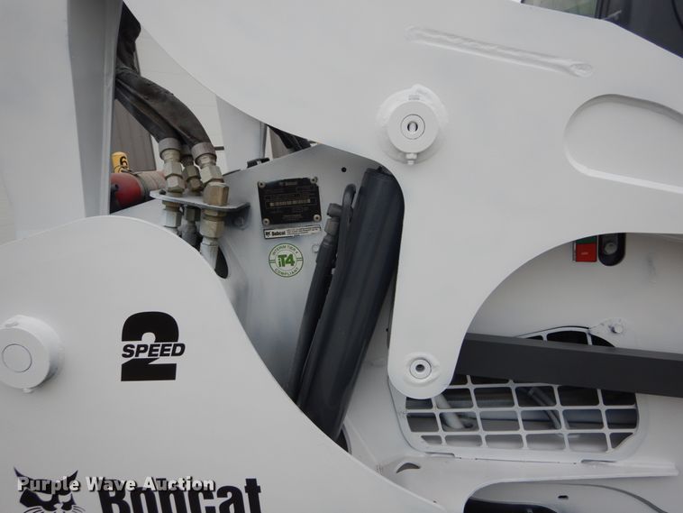 image for item GV9001 2014 Bobcat T770  tracked skid steer loader