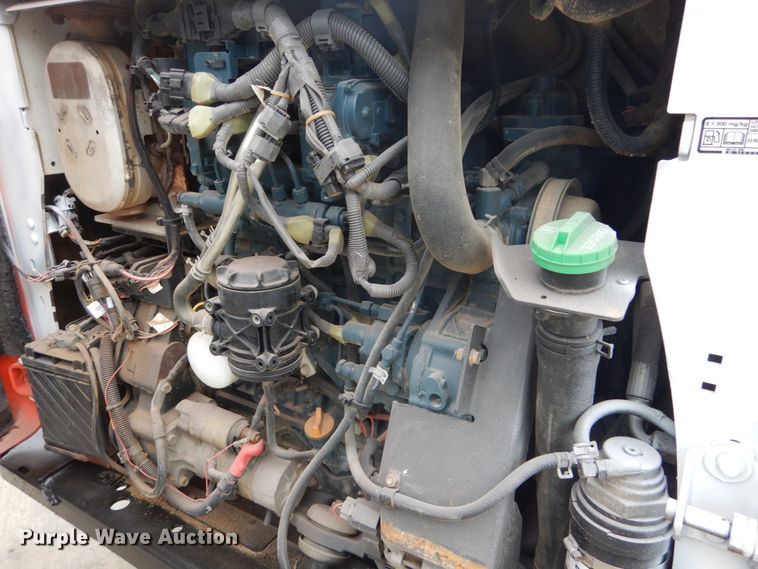 image for item GV9001 2014 Bobcat T770  tracked skid steer loader