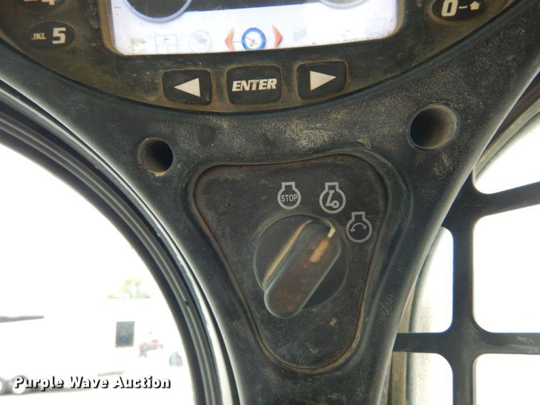 image for item GV9001 2014 Bobcat T770  tracked skid steer loader