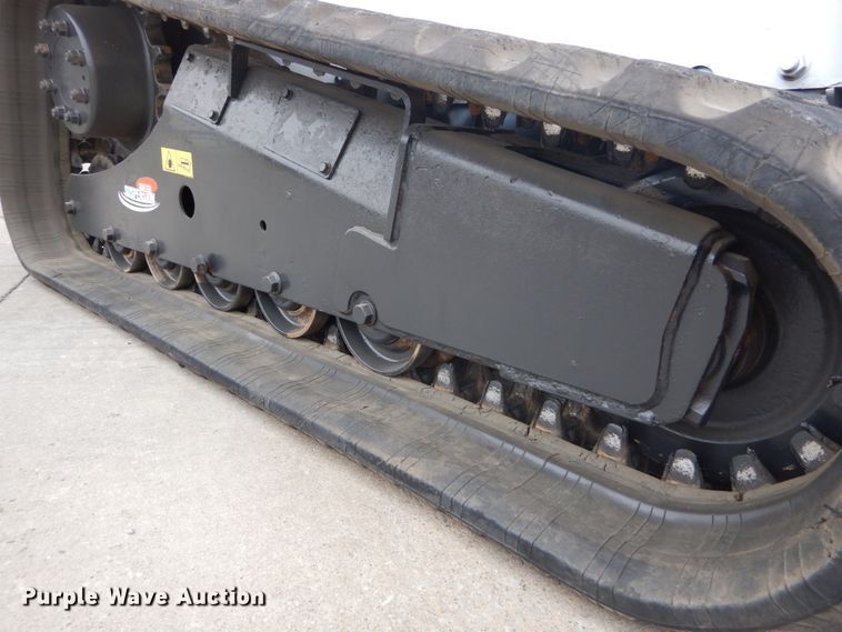 image for item GV9001 2014 Bobcat T770  tracked skid steer loader