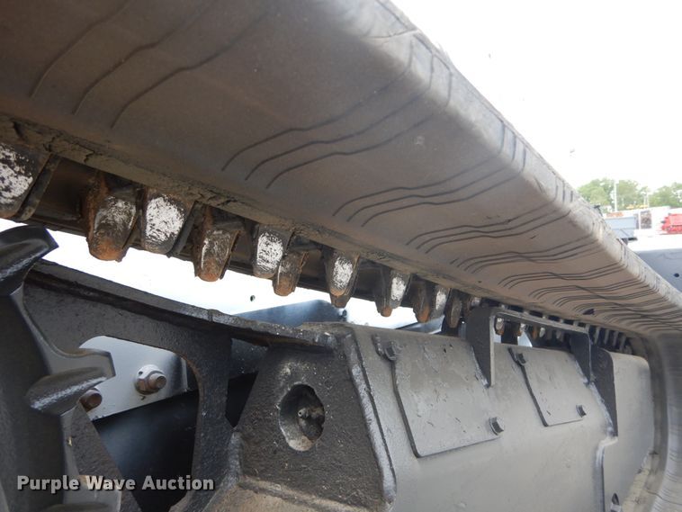 image for item GV9001 2014 Bobcat T770  tracked skid steer loader