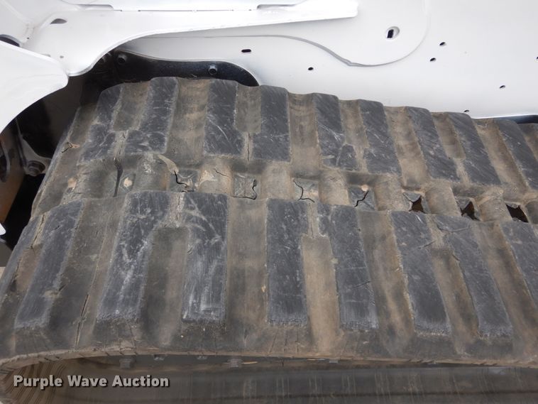 image for item GV9001 2014 Bobcat T770  tracked skid steer loader