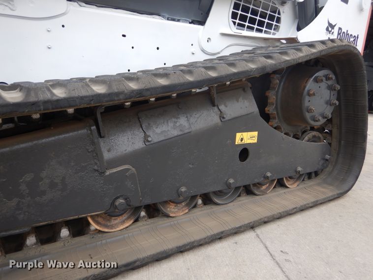 image for item GV9001 2014 Bobcat T770  tracked skid steer loader