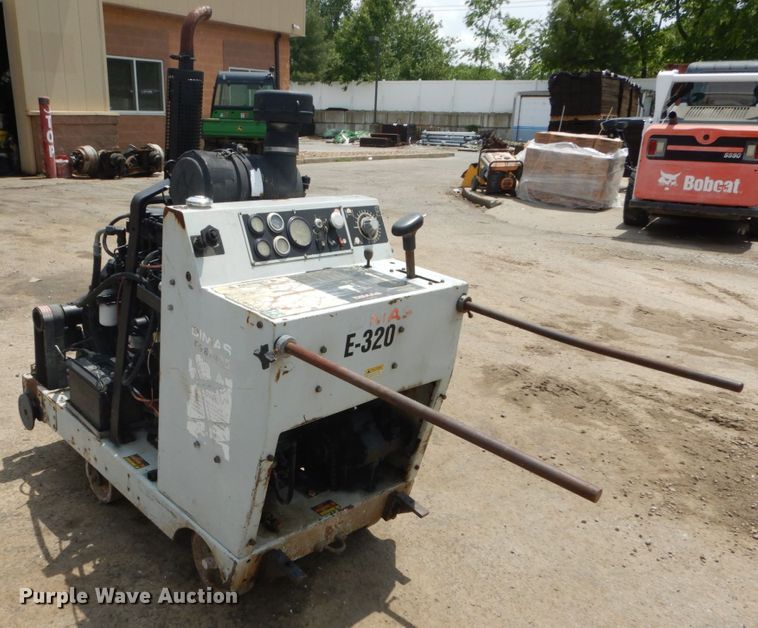 image for item GV9011 Dimas FS8700D concrete saw