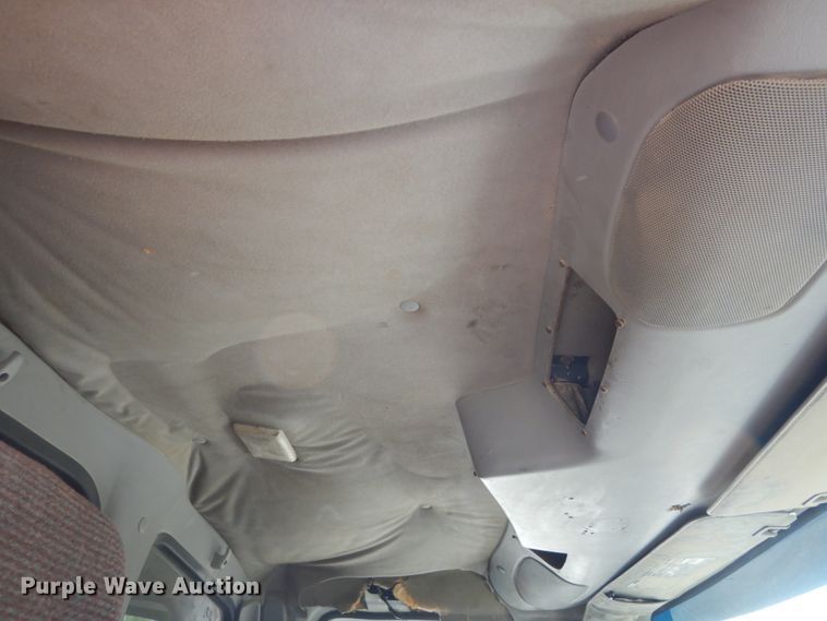 image for item GV9012 1997 Ford LT9000  dump truck