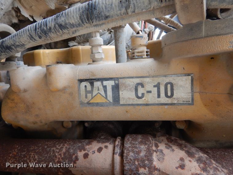 image for item GV9012 1997 Ford LT9000  dump truck