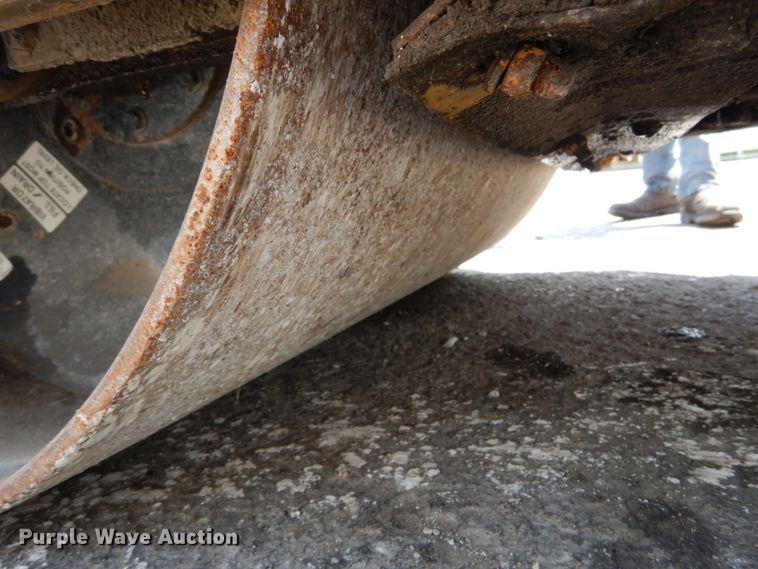 image for item GV9014 Dresser VOS2-42A  double drum roller compactor