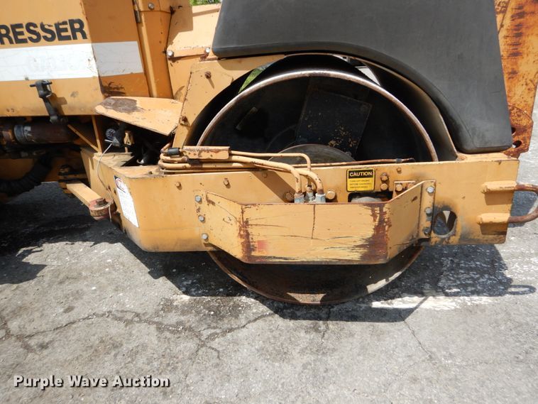 image for item GV9014 Dresser VOS2-42A  double drum roller compactor