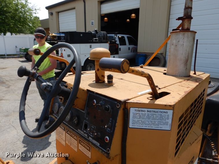 image for item GV9014 Dresser VOS2-42A  double drum roller compactor