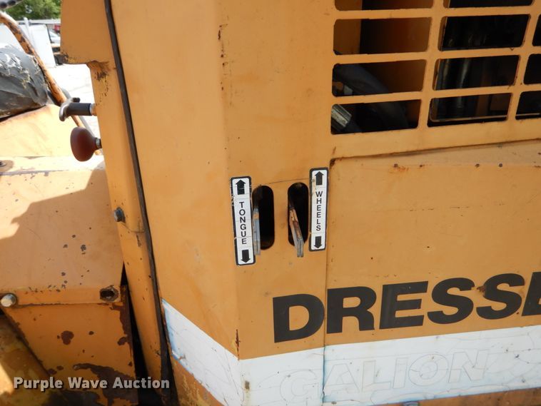 image for item GV9014 Dresser VOS2-42A  double drum roller compactor