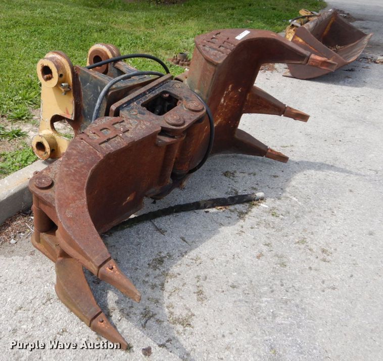 image for item GV9017 HPF excavator grapple