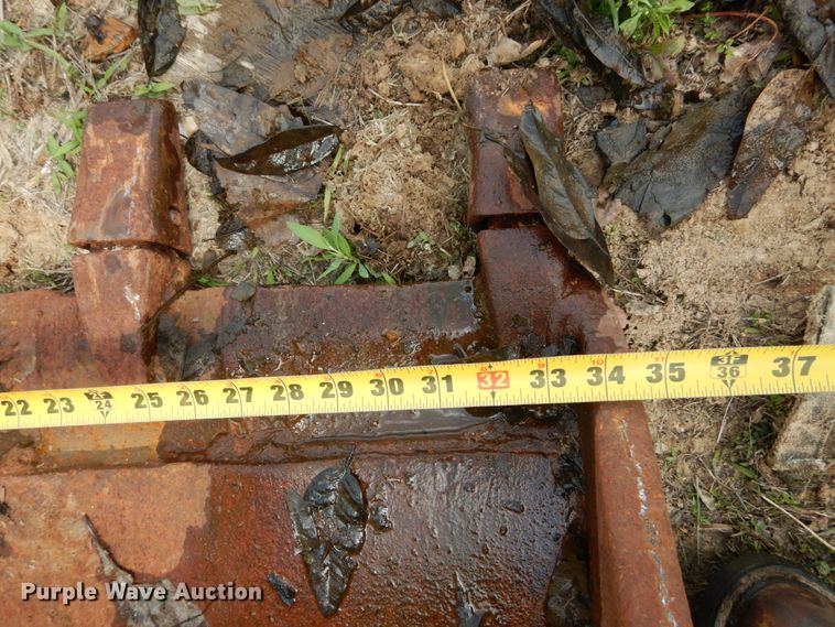 image for item GV9018 34"W excavator bucket