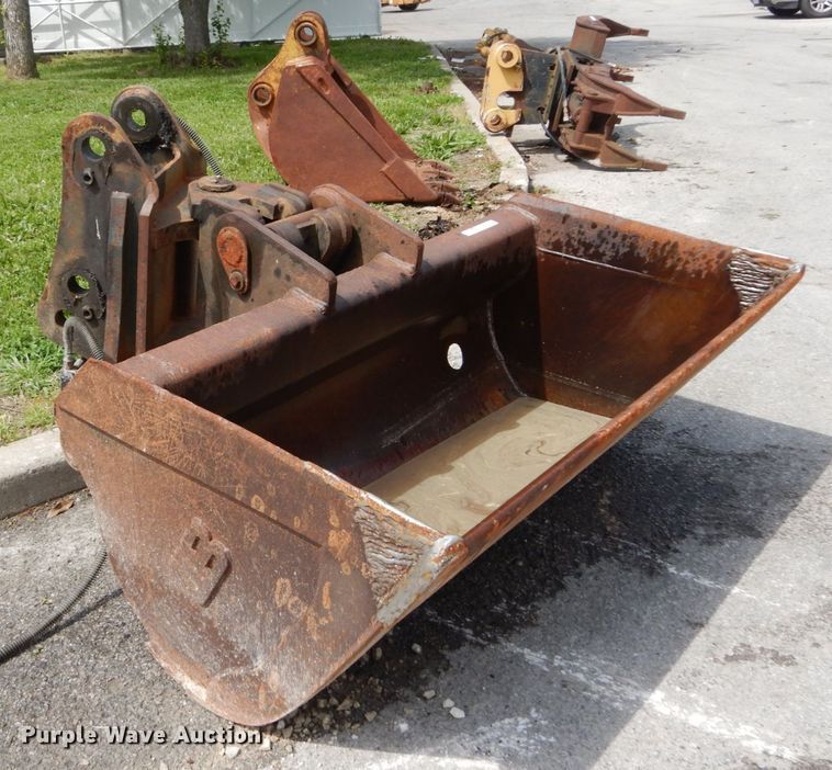 image for item GV9019 Werk-Brau 60"W excavator bucket