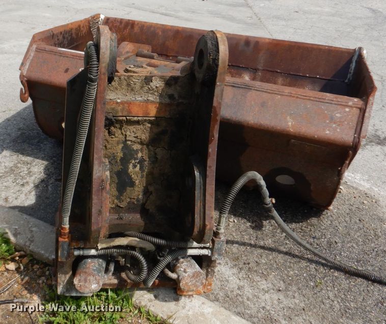 image for item GV9019 Werk-Brau 60"W excavator bucket