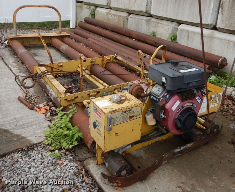 image for item GV9023 Terramite roller screed