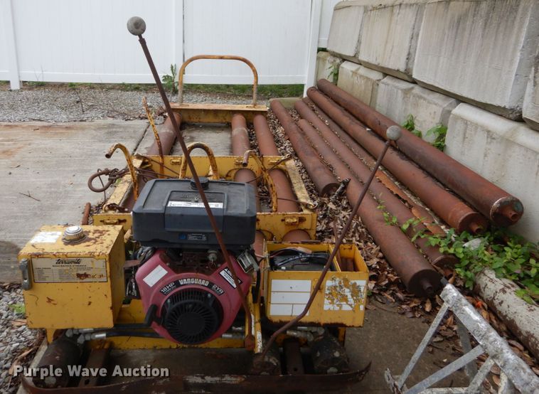 image for item GV9023 Terramite roller screed