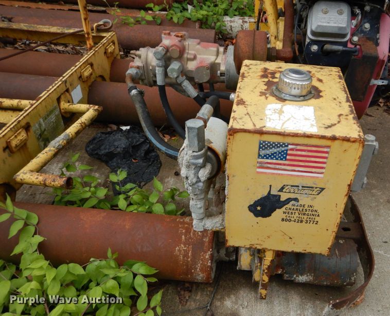 image for item GV9023 Terramite roller screed