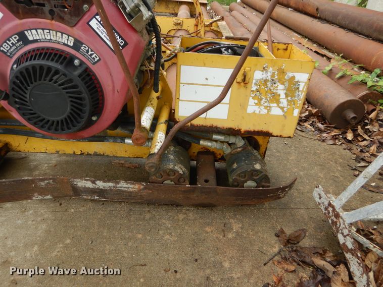 image for item GV9023 Terramite roller screed