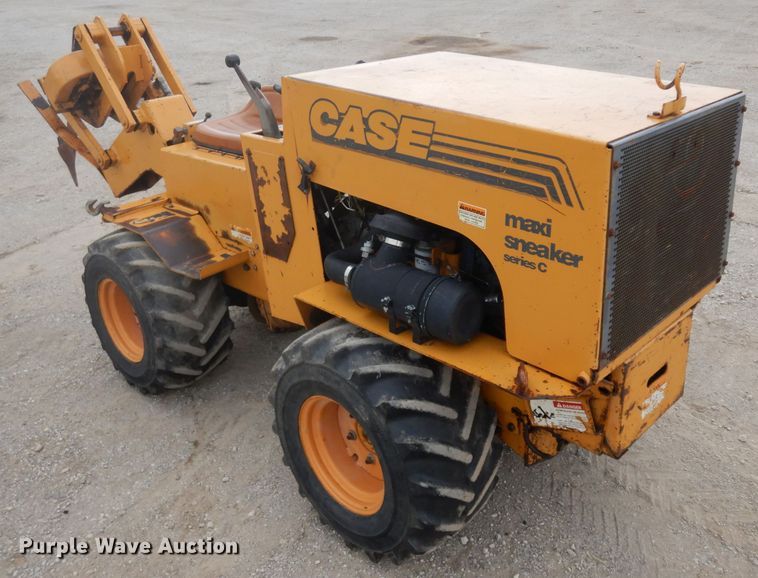 image for item GW9087 1997 Case Maxi Sneaker  cable plow