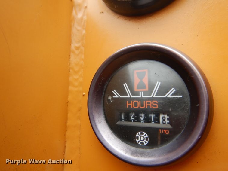 image for item GW9087 1997 Case Maxi Sneaker  cable plow